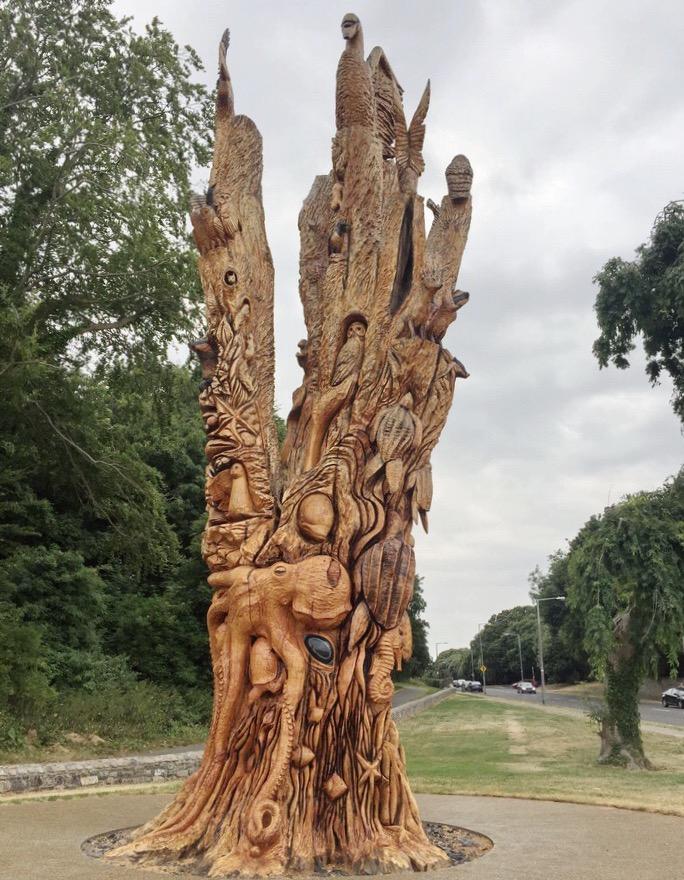chainsaw carving